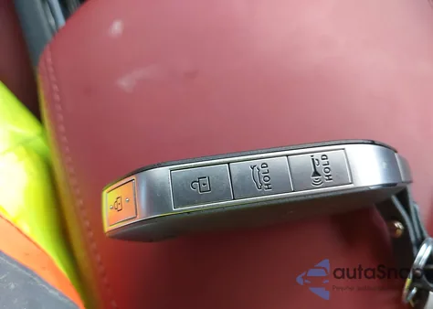 2025 Kia K5 Gt-Line z USA, uszkodzony, nr VIN KNAG64J7XS5319599